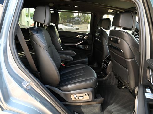 Used 2023 BMW X7 M60i w/ Executive Package AWD/4WD image 50