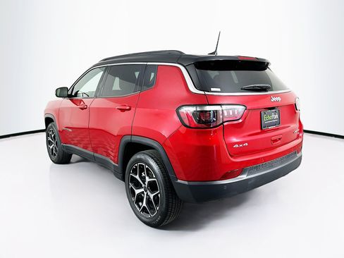 Used 2025 Jeep Compass Limited AWD/4WD image 5