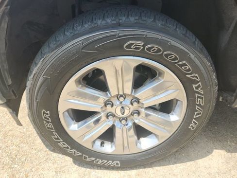 Used 2018 Ford F150 Lariat AWD/4WD image 12