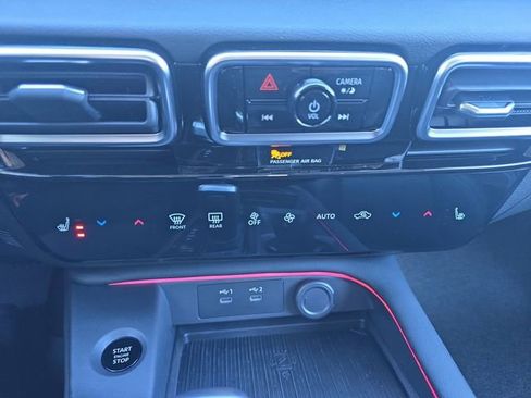 New 2026 Nissan Sentra SR image 4