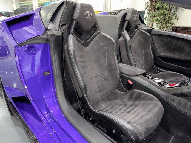 Used 2017 Lamborghini Huracan LP 610-4 AWD/4WD image 85