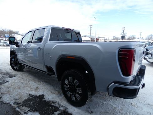 Certified 2025 GMC Sierra 2500 Denali w/ Denali Reserve Package image 11