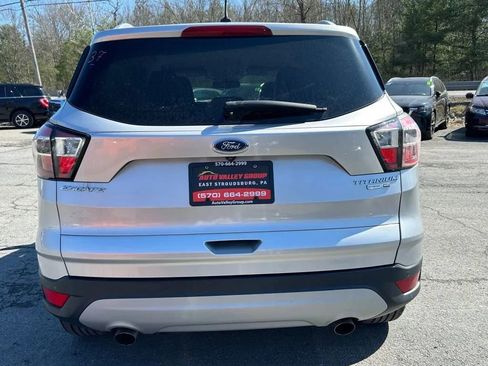 Used 2017 Ford Escape Titanium image 7