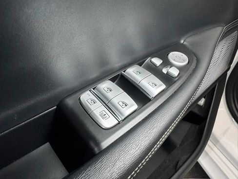 Used 2018 BMW 750i xDrive AWD/4WD image 40