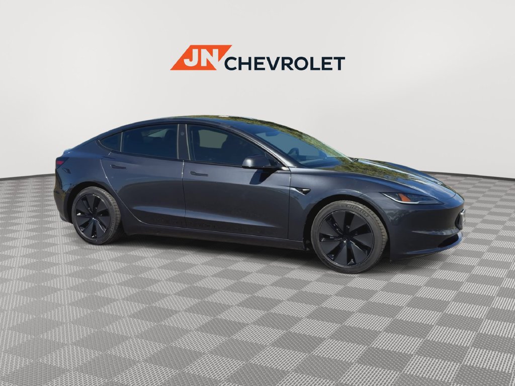 Used 2024 Tesla Model 3 Long Range AWD/4WD image 2
