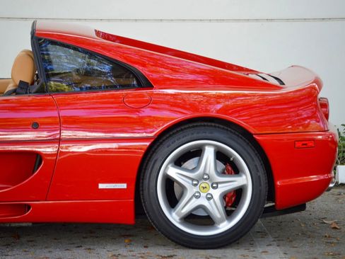 Used 1998 Ferrari F355 GTS image 10