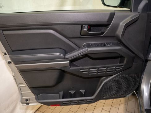 Used 2024 Toyota Tacoma SR5 image 10