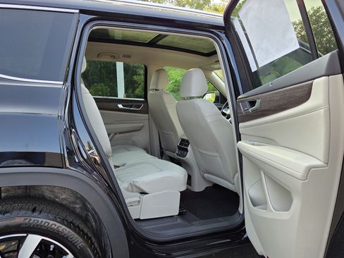 New 2026 Volkswagen Atlas SEL Premium R-Line AWD/4WD image 35