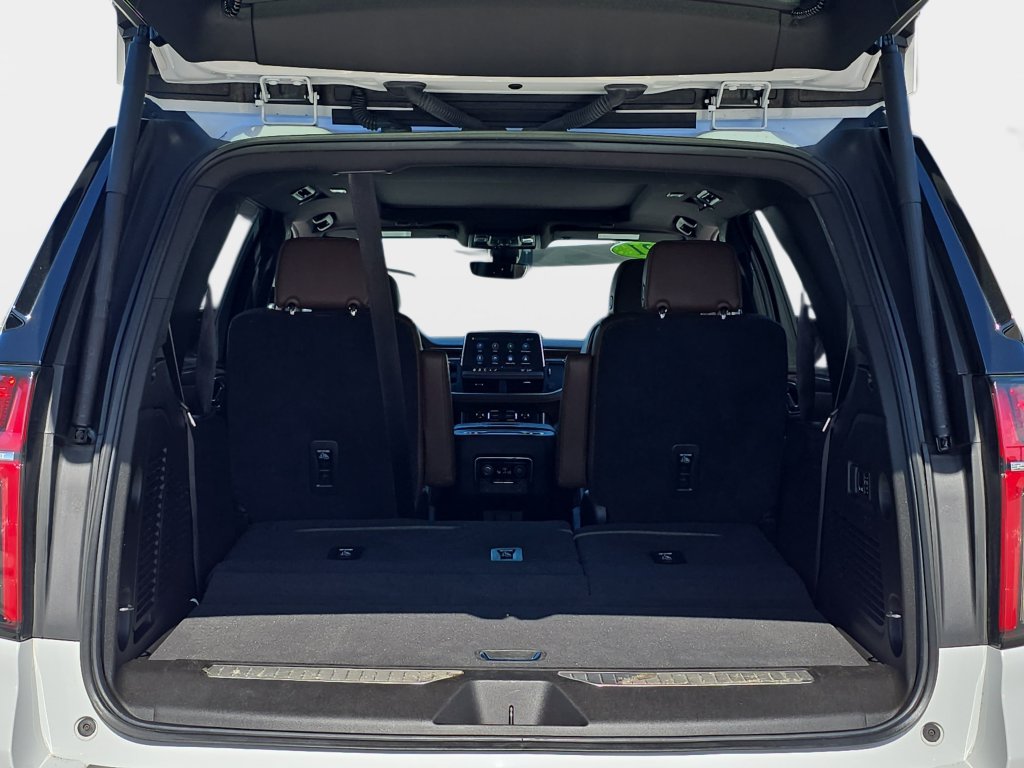 Used 2021 Chevrolet Tahoe High Country AWD/4WD image 14
