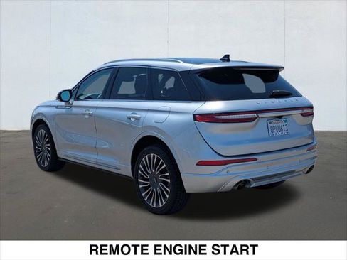 Used 2020 Lincoln Corsair Reserve w/ Appearance Package FWD image 3