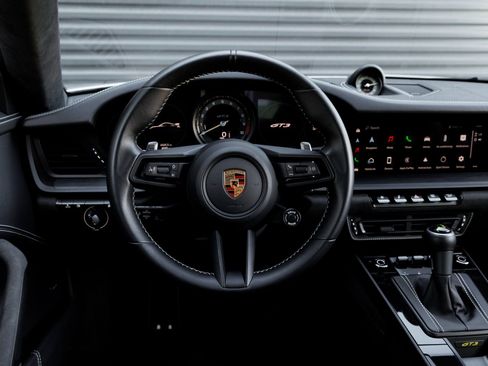 Certified 2024 Porsche 911 GT3 image 21