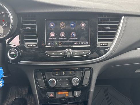 Used 2022 Buick Encore Preferred w/ Safety Package image 20