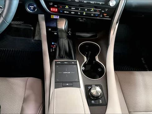 Certified 2022 Lexus RX 450h AWD w/ Premium Package image 15