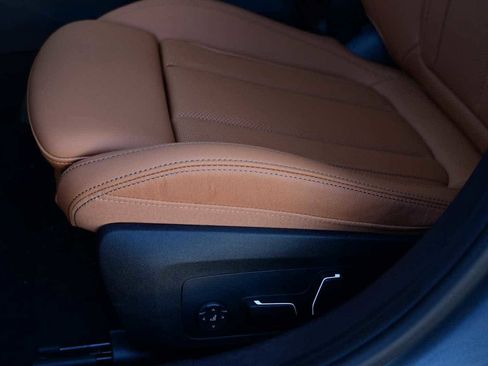 New 2026 BMW 330i xDrive Sedan w/ Premium Package image 22