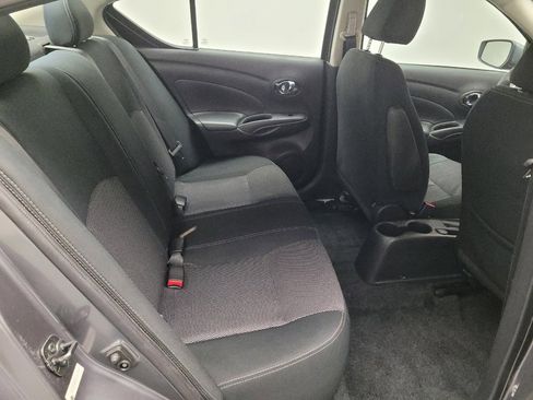 Used 2019 Nissan Versa SV image 19