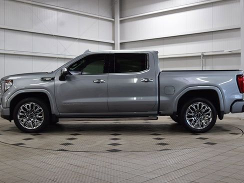 Used 2023 GMC Sierra 1500 Denali Ultimate image 4