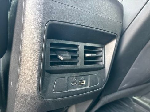 Used 2023 Chevrolet Colorado Z71 w/ Z71 Convenience Package 2 AWD/4WD image 16