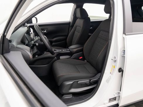 New 2026 Honda HR-V Sport image 15