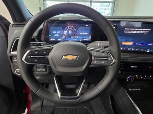 New 2026 Chevrolet Suburban Premier w/ Sun And Tow Package image 17