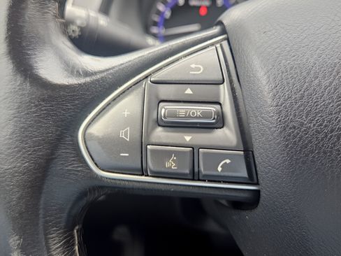 Used 2016 INFINITI Q50 Premium RWD image 17
