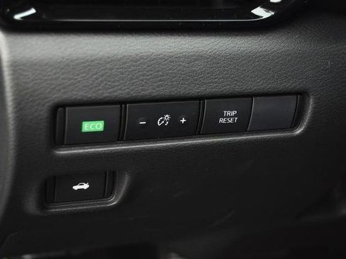 New 2025 Nissan Sentra SV w/ All-Weather Package image 11