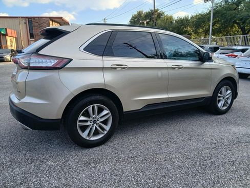 Used 2018 Ford Edge SEL w/ Equipment Group 201A FWD image 5