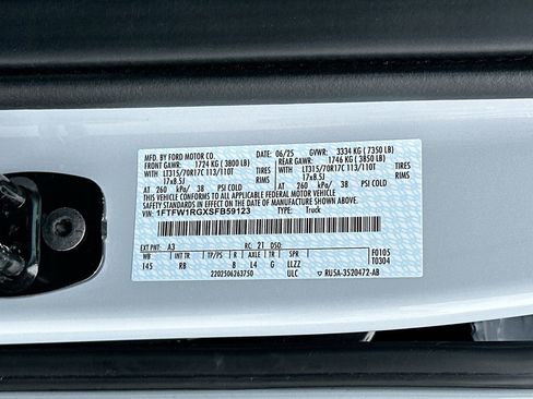 Certified 2025 Ford F150 Raptor AWD/4WD image 27