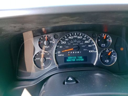 Used 2017 Chevrolet Express 2500 LS RWD image 11