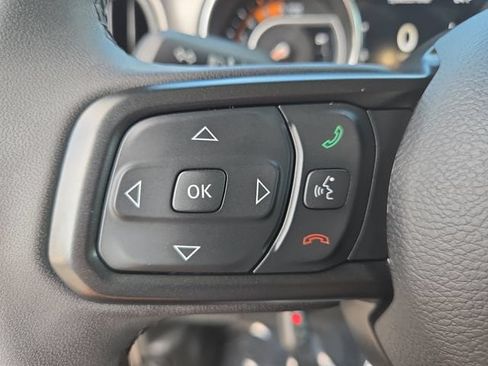 Used 2023 Jeep Gladiator Sport AWD/4WD image 21