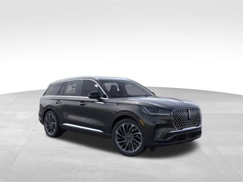 New 2026 Lincoln Aviator Reserve image 36