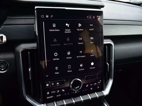 Used 2024 GMC Acadia Elevation image 48