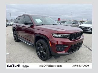 Used 2023 Jeep Grand Cherokee Altitude video 1