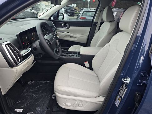 New 2026 Kia Sorento S FWD image 5
