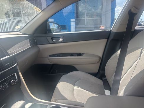 Used 2016 Kia Optima LX image 20