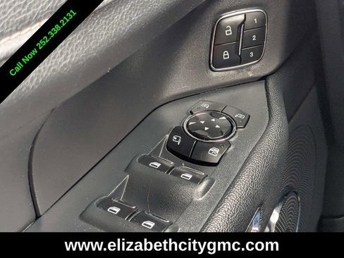 Used 2023 Ford Expedition Max XLT image 24