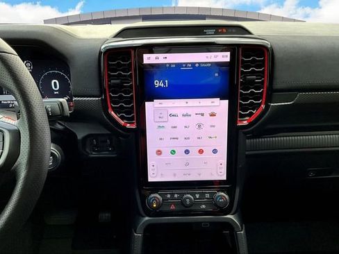 Used 2025 Ford Ranger Raptor image 6