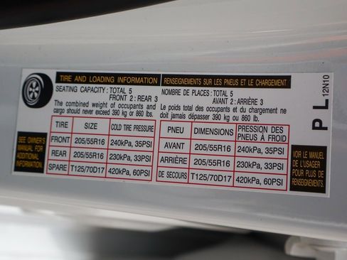 Used 2025 Toyota Corolla SE image 48