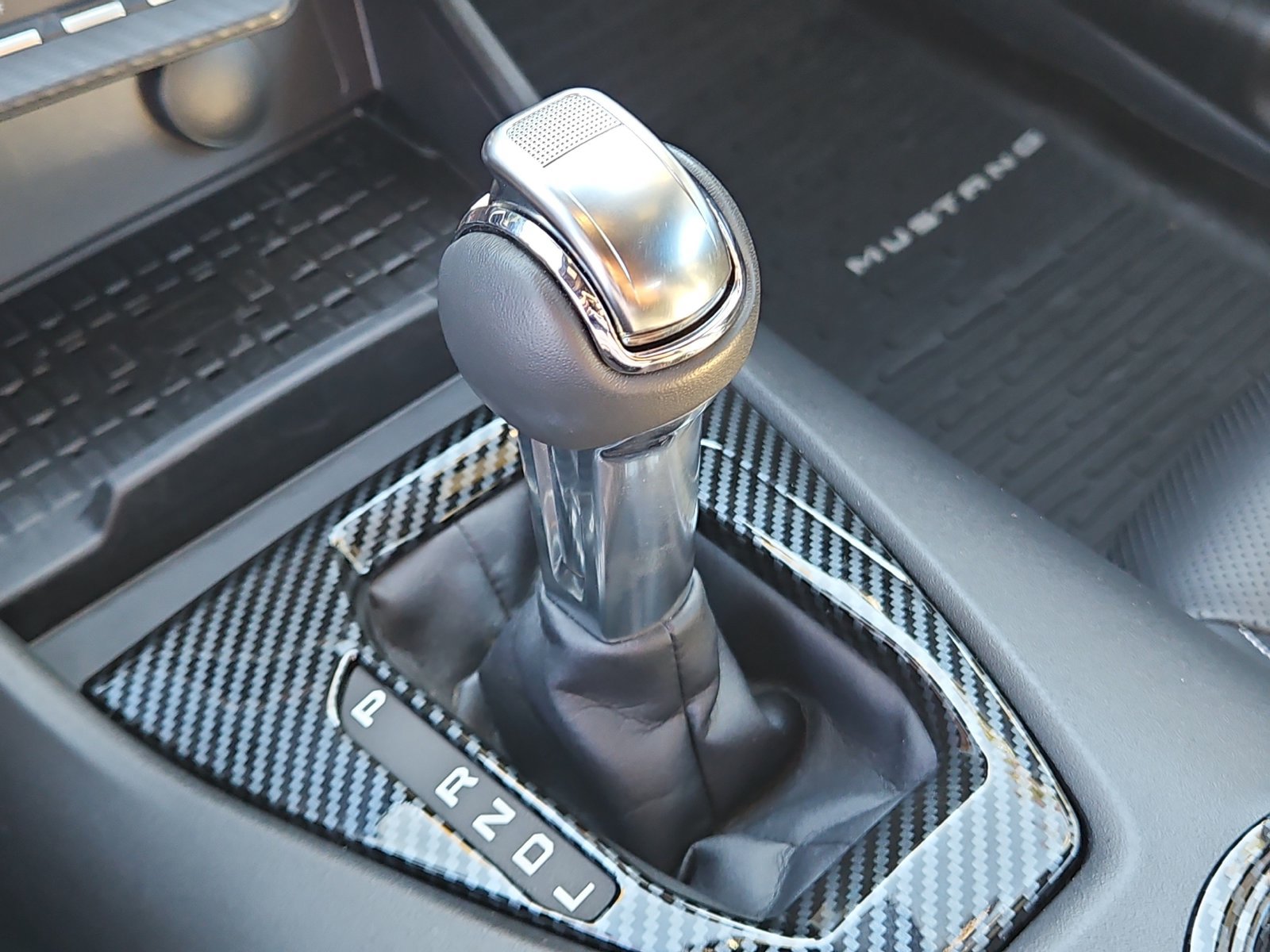 Used 2024 Ford Mustang Premium RWD image 27