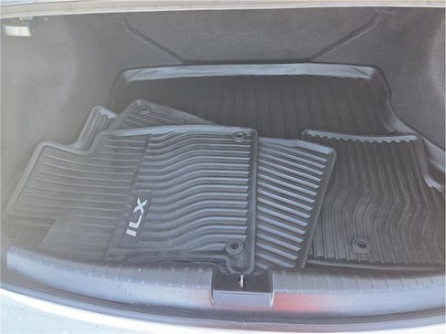 Used 2014 Acura ILX w/ Premium Package image 30