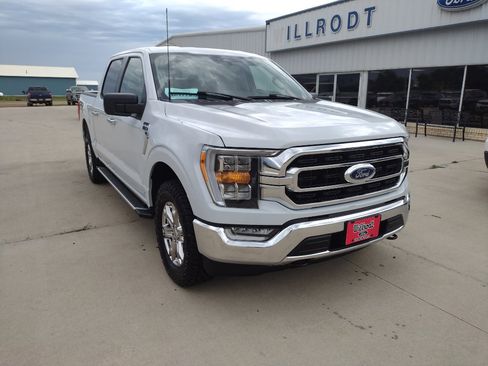 Used 2022 Ford F150 XLT w/ Equipment Group 302A High AWD/4WD image 4