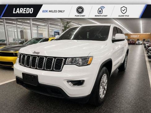 Used 2020 Jeep Grand Cherokee Laredo AWD/4WD image 1