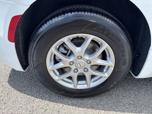 New 2026 Chrysler Voyager LX image 11