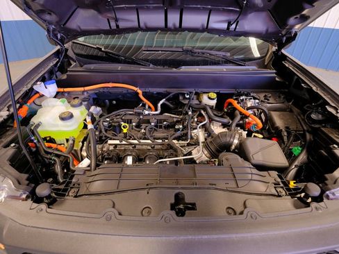 New 2025 Ford Maverick XLT w/ XLT Luxury Package image 40