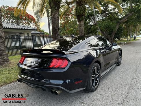 Used 2021 Ford Mustang GT RWD image 6