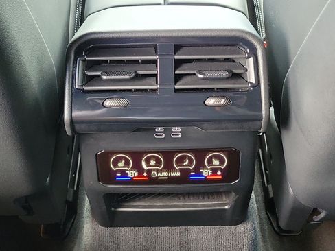 Used 2025 BMW M5 Touring AWD/4WD image 12