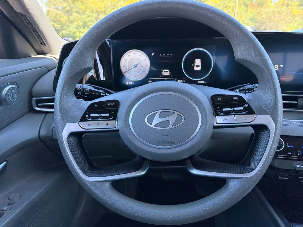 Certified 2024 Hyundai Elantra SEL FWD image 15