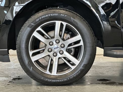 Used 2024 Ford Expedition Max Limited AWD/4WD image 13