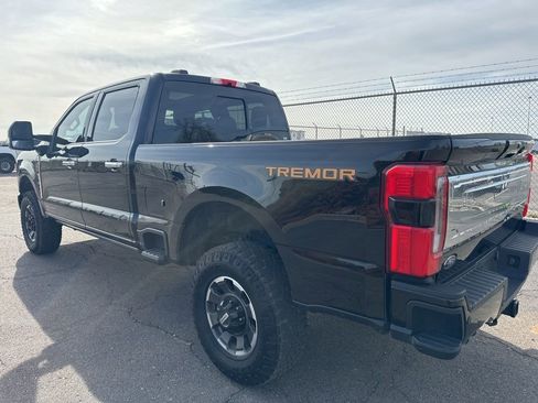 Used 2023 Ford F350 Platinum w/ Tremor Off-Road Package image 4