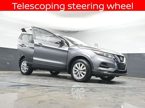 Used 2022 Nissan Rogue Sport SV w/ Technology Package image 44