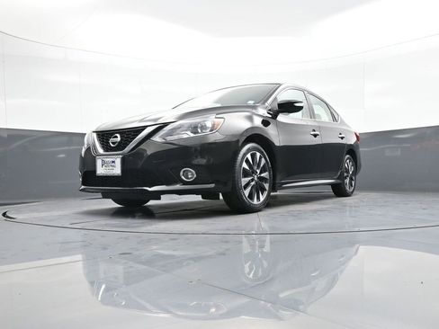 Used 2016 Nissan Sentra SR image 24